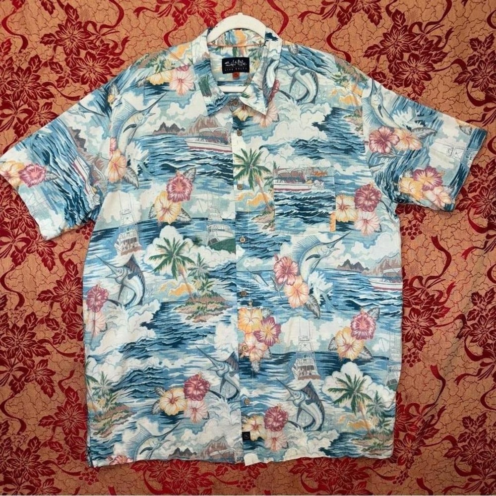 Salt Life Fishing Boat XL
Marlin Luau Hawaiian‎ Fish
Print Shirt Limited Edition